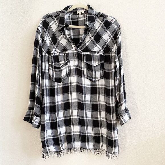 Umgee Shirt Womens Sz M Top Black Plaid Long Sleeve 1/4 Button Up Peplum Boho - Picture 1 of 8